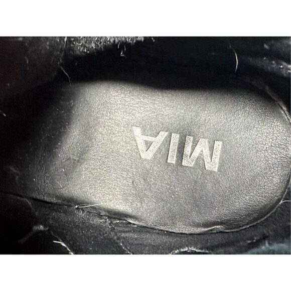 Mia black suede wedge heeled booties size 11 - Picture 9 of 10